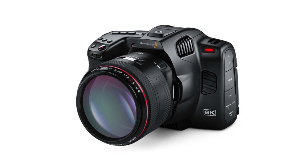 BlackmagicDesign Pocket Cinema Camera 6Kが付属します