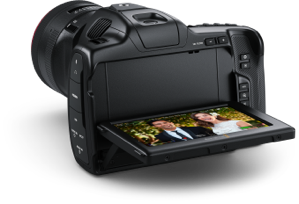 Blackmagic Pocket Cinema Camera 6K Pro with Cinema Camera Pro EVF Bund
