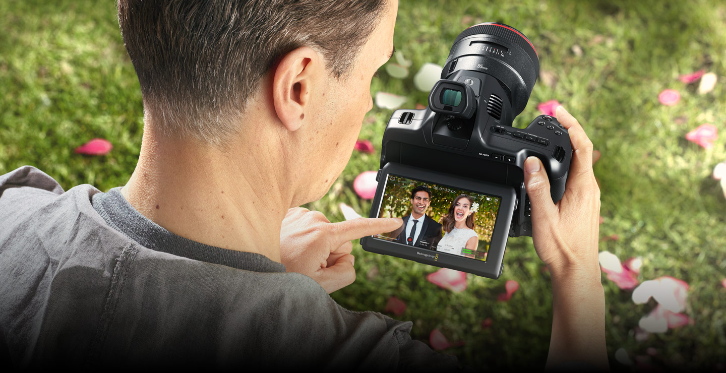 Blackmagic Pocket Cinema Camera 4K layar sentuh 5 inci input mini XLR dan MFT lens mount