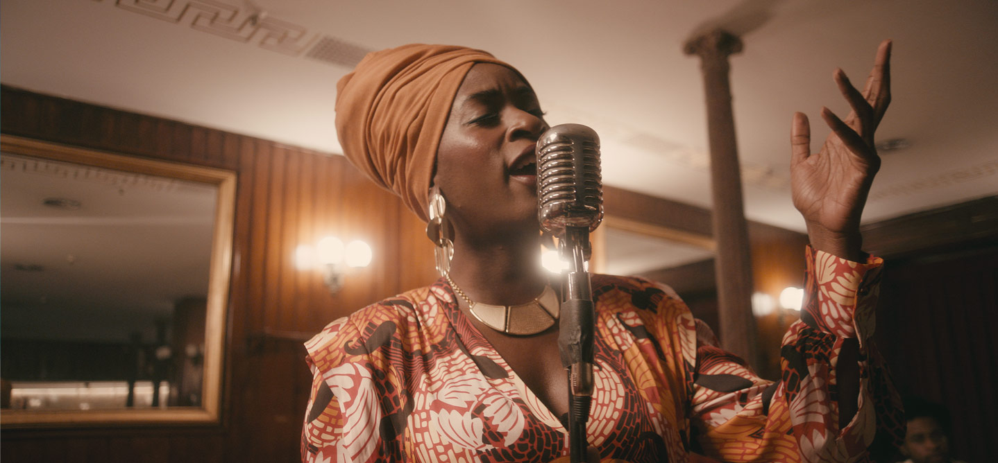 SmartView 4K | Blackmagic Design