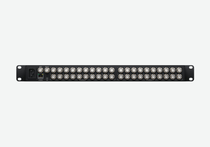Blackmagic Smart Videohub 12 x 12 中古 Blackmagic Design VHUBSMTCS6G1212 Smart Videohub Cleanswitch